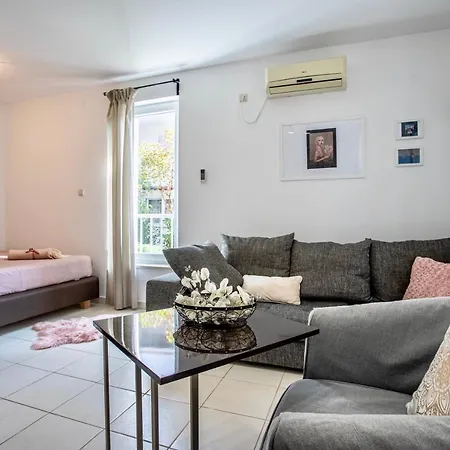 Apartments Adria Garden Baska  Exterior photo