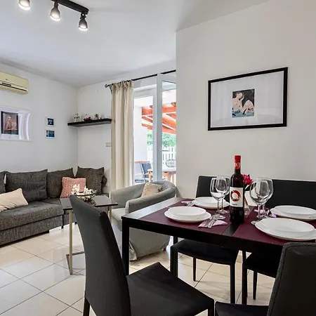Apartments Adria Garden Baska  Exterior photo